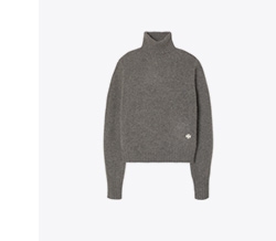 Fitted Turtleneck Cashmere Sweater