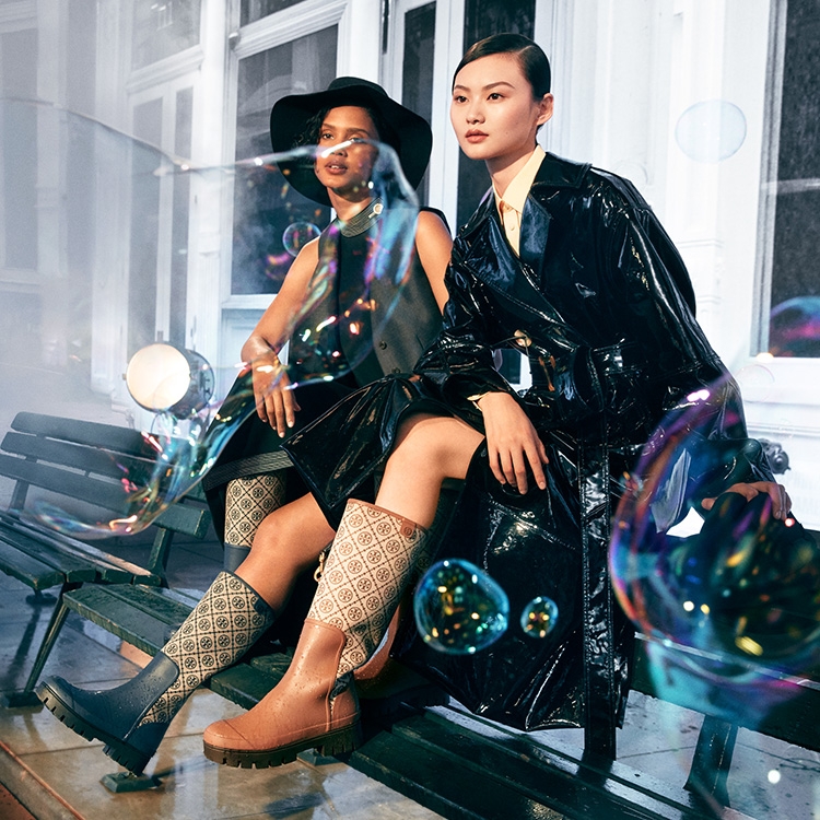 T Monogram Rain Boot